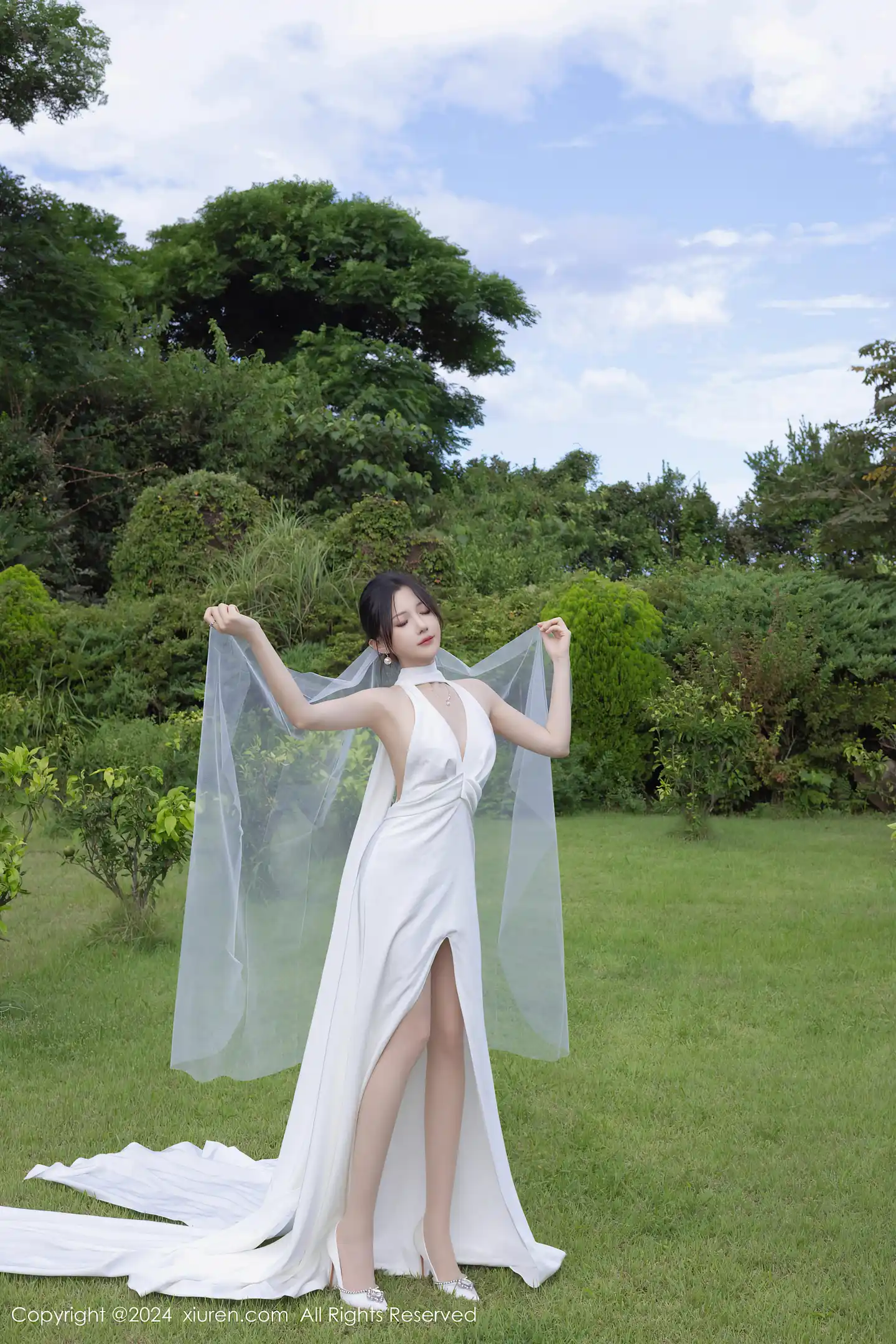 图片[6]-[XiuRen秀人网] VOL.9387 模特鱼子酱Fish婚礼主题性感白色婚纱配白丝袜秀曼妙身姿诱惑写真81P-秀人网官方网站